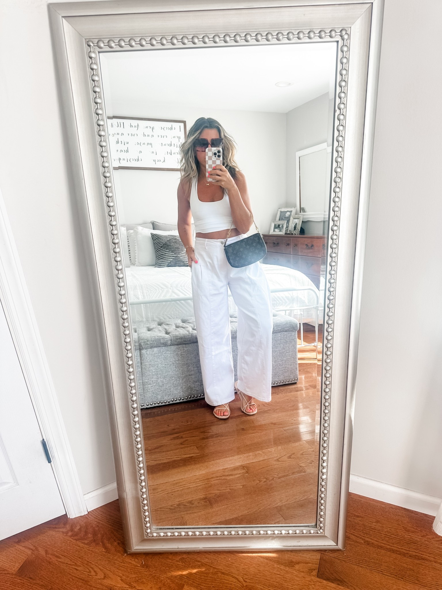 So excited about the new colorways for these jeans.  And also this white pair has pockets!  (My black and light blue pairs do not.)

#LTKFindsUnder50