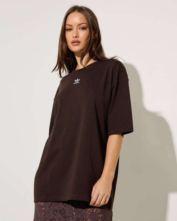 Essentials Boyfriend T-Shirt | City Beach (ANZ)
