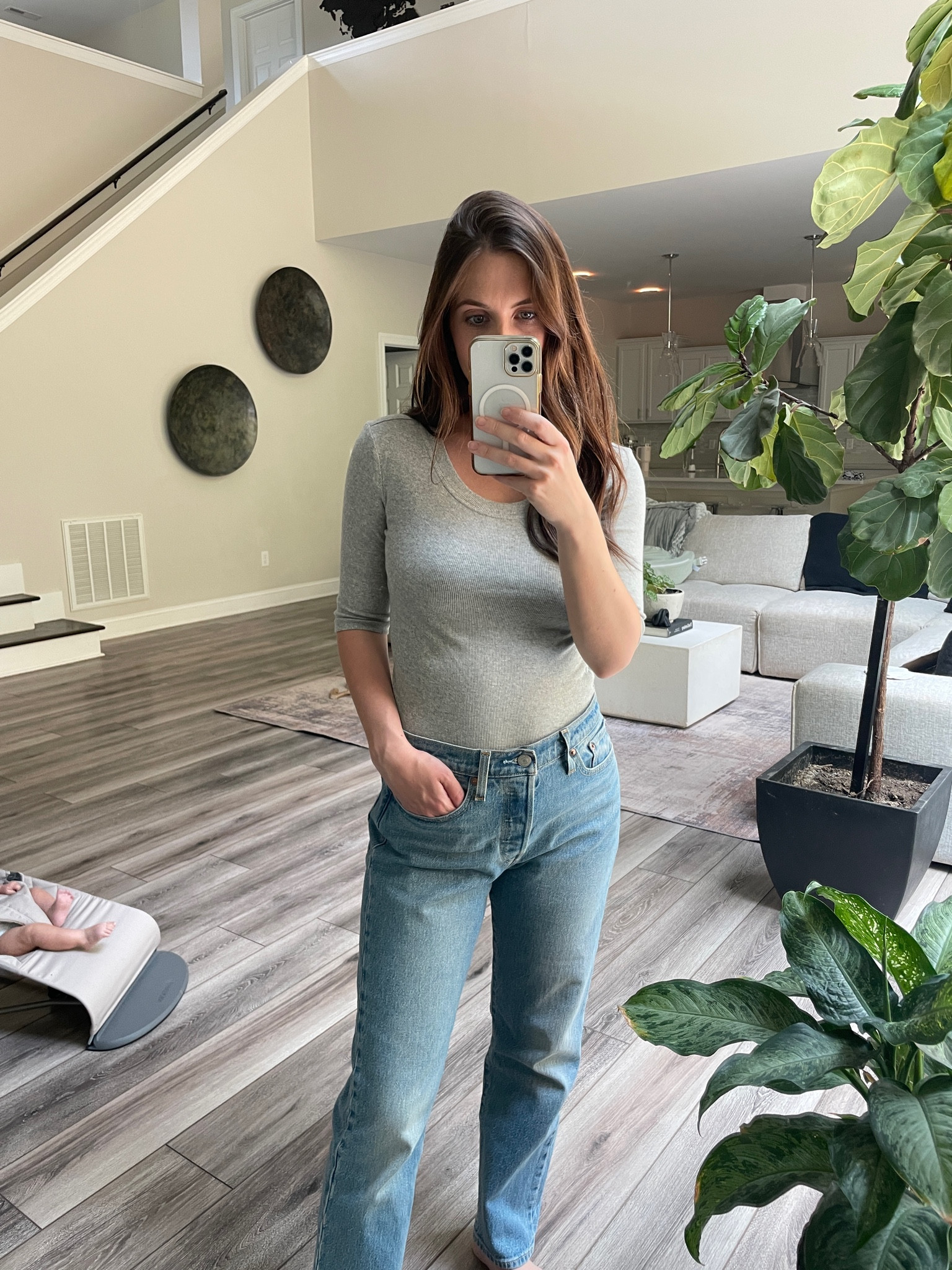 Elbow sleeve top for $13. Huge banana republic sale!

#LTKFindsUnder50 #LTKSummerSales #LTKSaleAlert