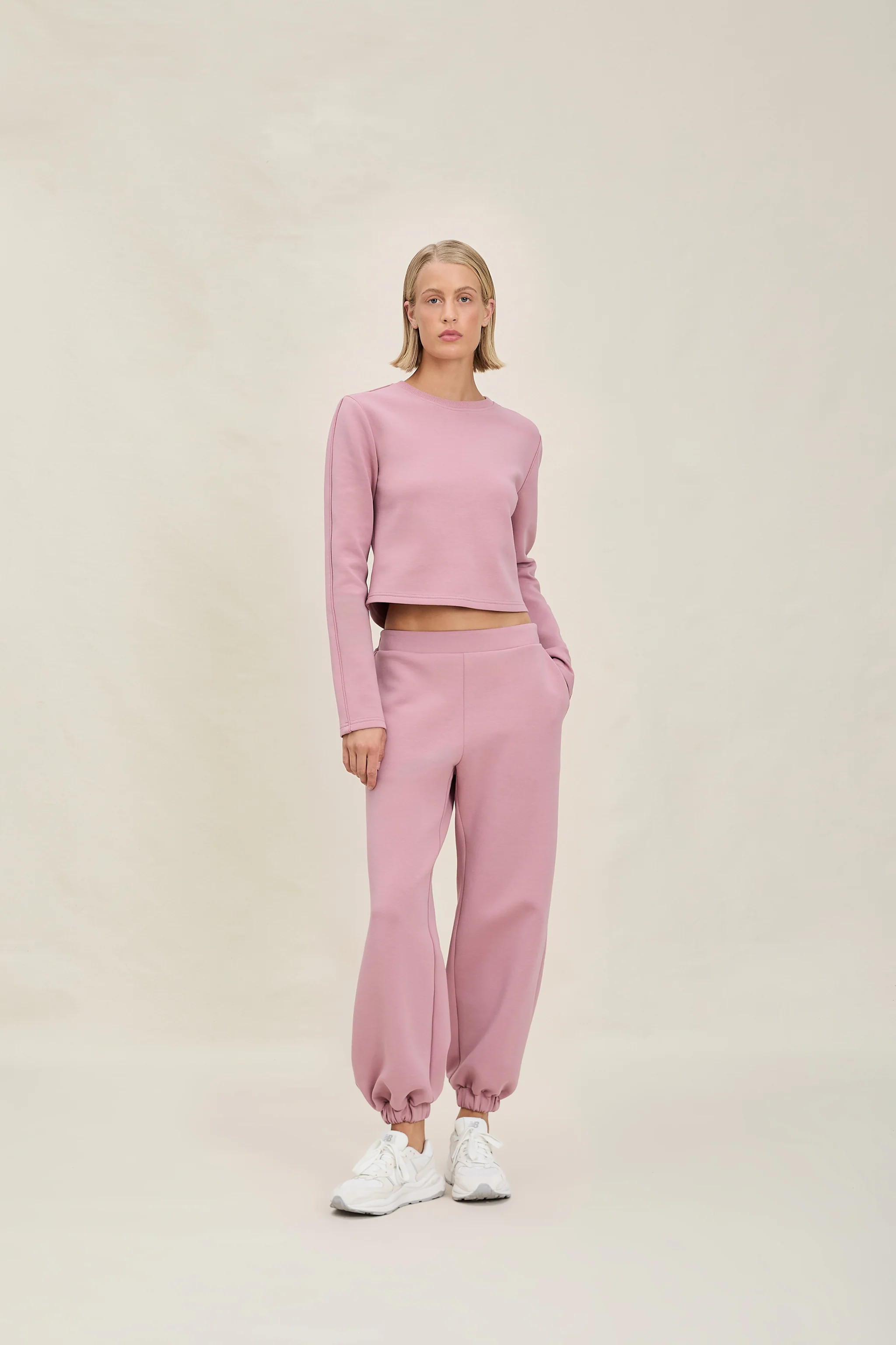 Amy Pullover | Devon Windsor