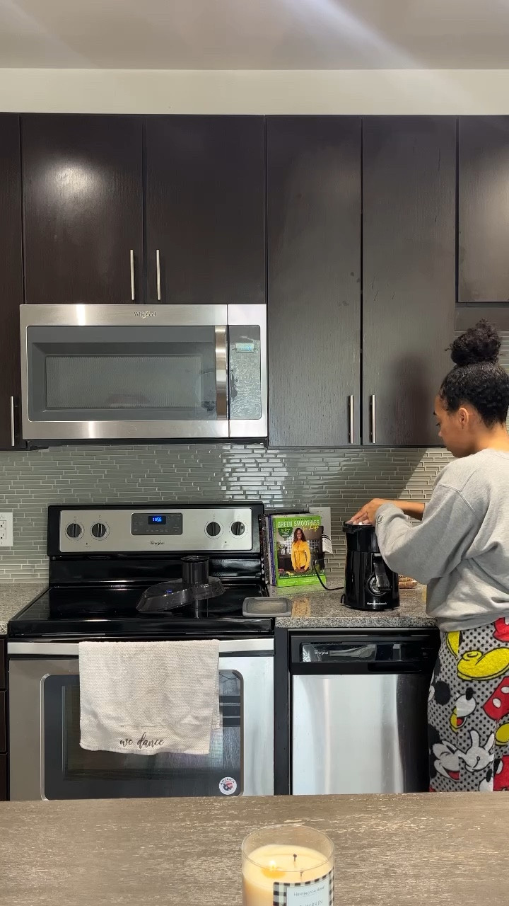 If you know me you know I loveeeeee my juicer! And you also know I’m all about saving 🤗 this juicer has been my favorite random gift the past year and a half! I might have it for the rest of my life 😭 we’re very locked in 

#LTKfindsunder100 #LTKxPrime #LTKhome