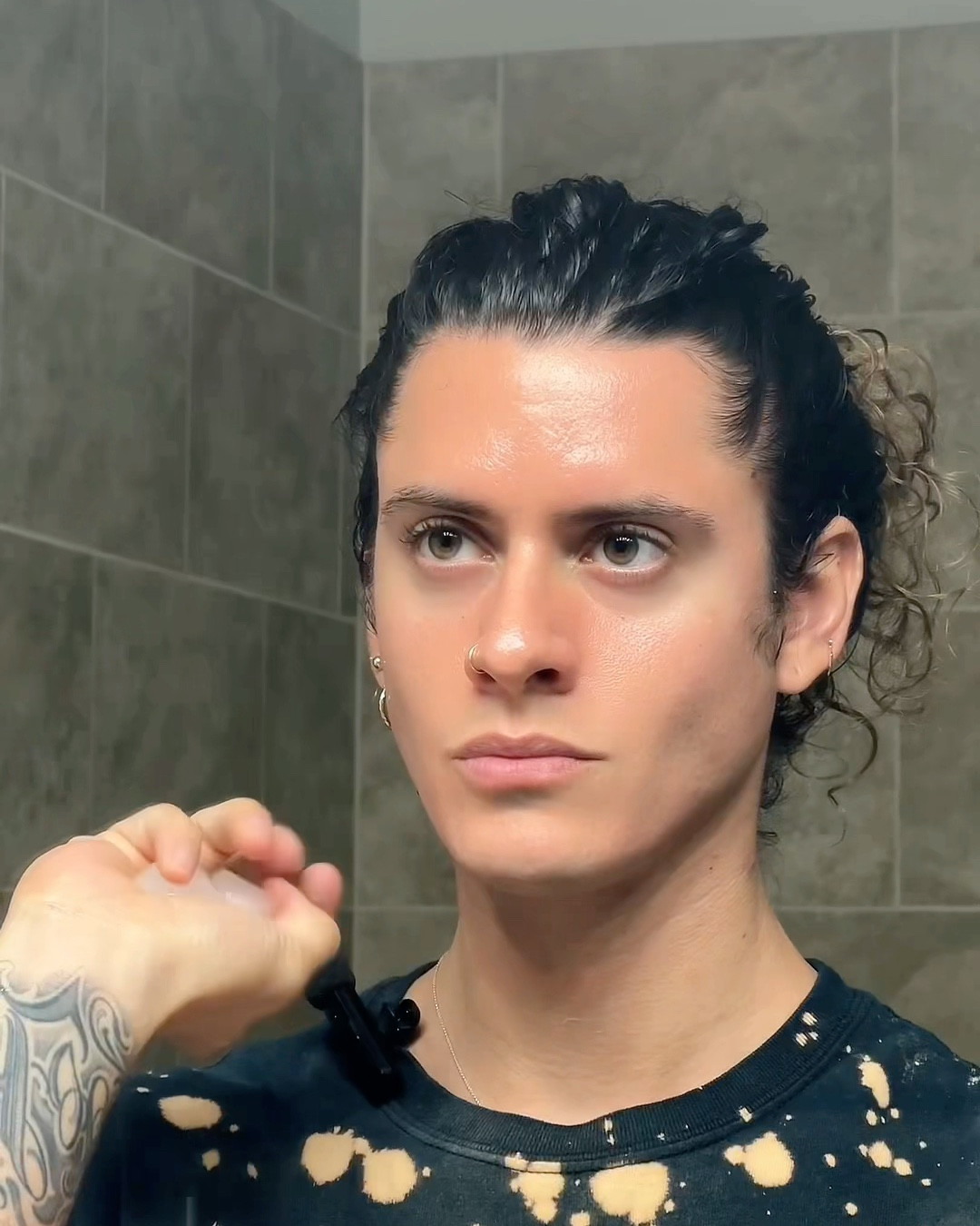 Time to go to bed

Products used:
▪️Van Der Hagen Traditional Razor
▪️Ecofabulous Calming Face Oil
▪️COSRX Advanced Snail Mucin 🐌
▪️Caudalie Beauty Elixir
▪️Youth To The People Superfood Air-Whip Moisture Cream

#target #ulta #skin #face

#LTKVideo #LTKMens #LTKBeauty