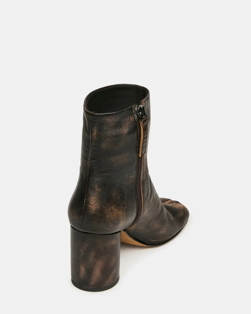 CARO Brown Distressed Tabi Split-Toe Block Heel Women's Ankle Boot | Steve Madden (US)