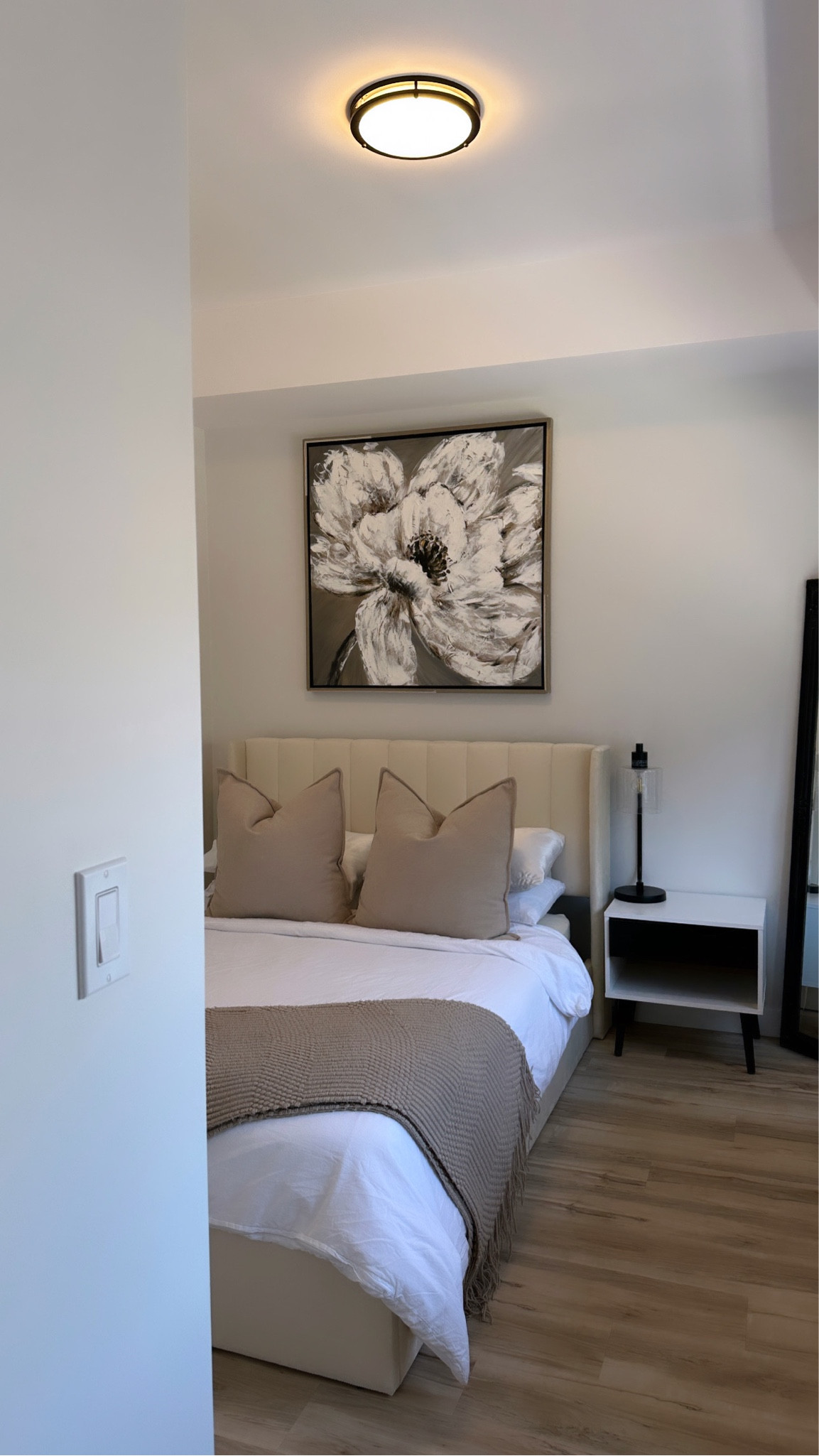 Modern Minimalist Bedroom Setting.  

#LTKhome #LTKSeasonal