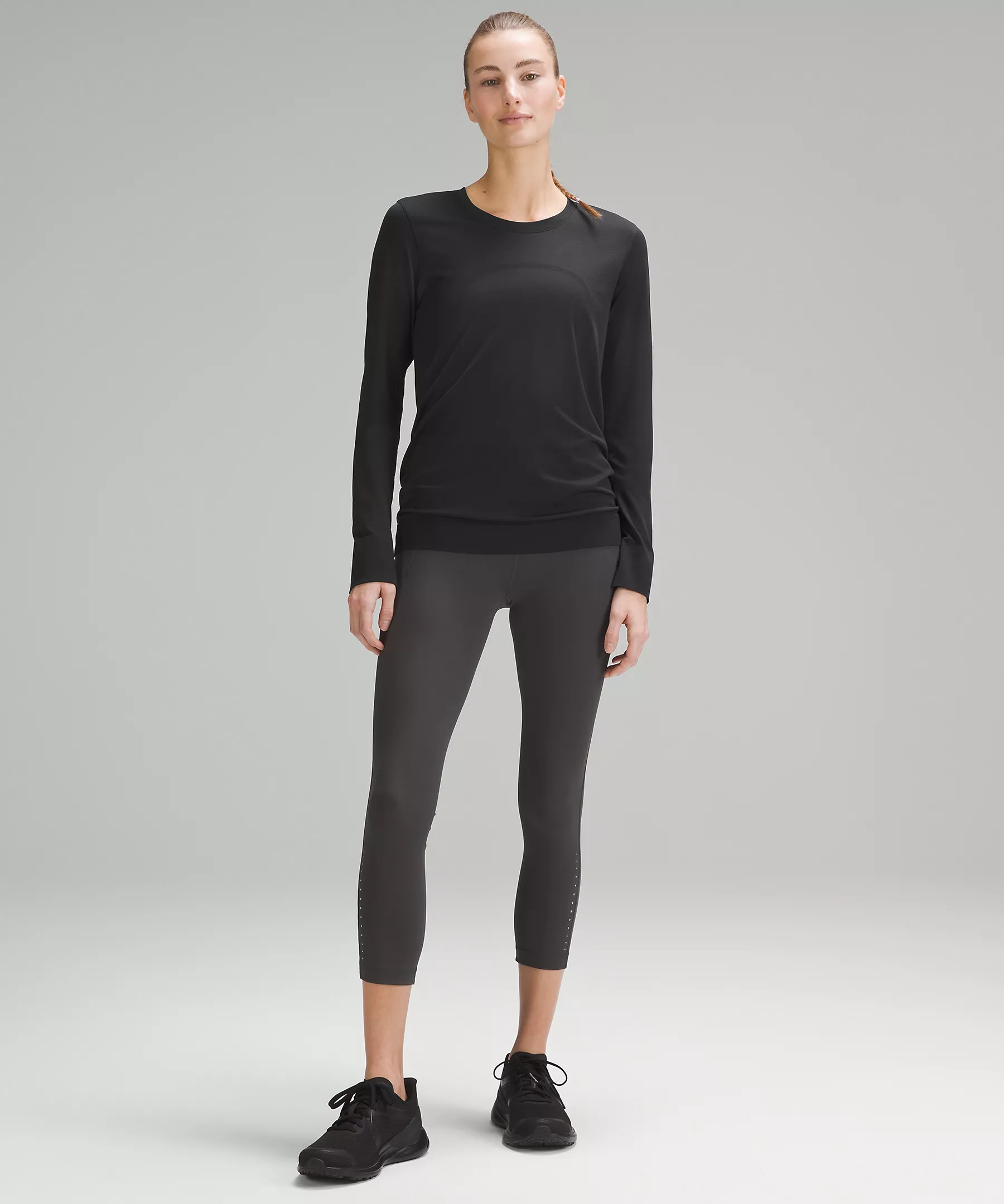 Swiftly Relaxed Long-Sleeve Shirt | Women's Long Sleeve Shirts | lululemon | Lululemon (US)