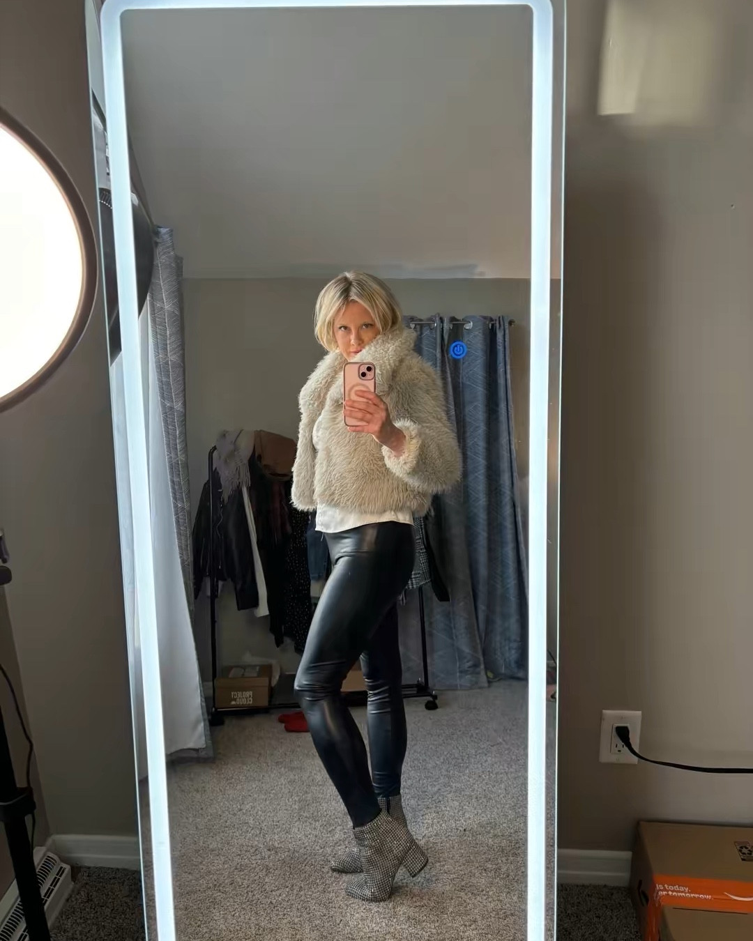 These leather pants from H&M lately 🖤

#LTKFinds
#LTKFashion
#LTKFallFashion
#LTKStyle
#LTKAffordable
#LTKOutfits
#LTKWinterStyle
#LeatherPants
#AffordableFashion

#LTKOver40 #LTKHoliday #LTKMidsize