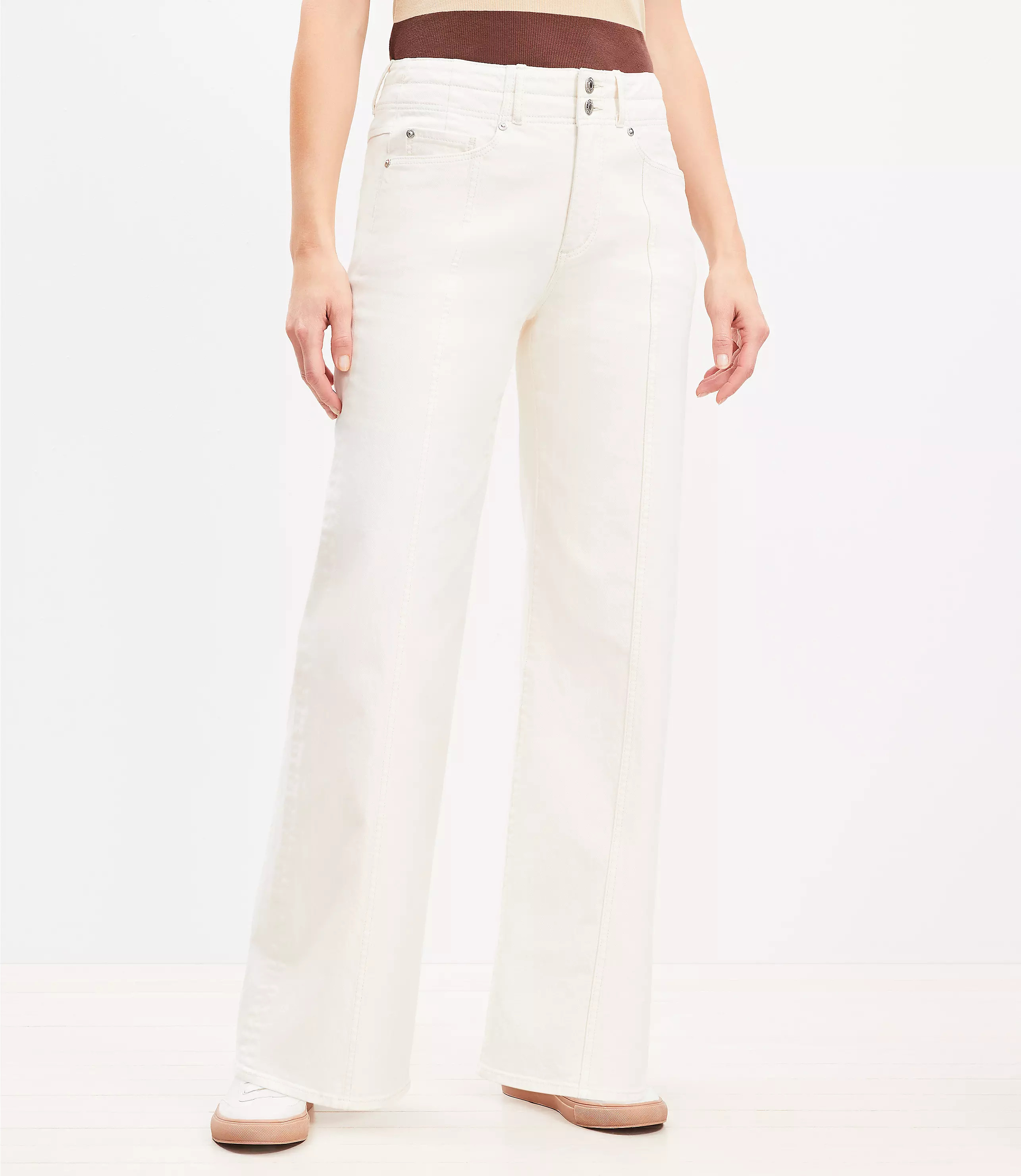 Seamed Wide Leg Jeans in Ivory | LOFT