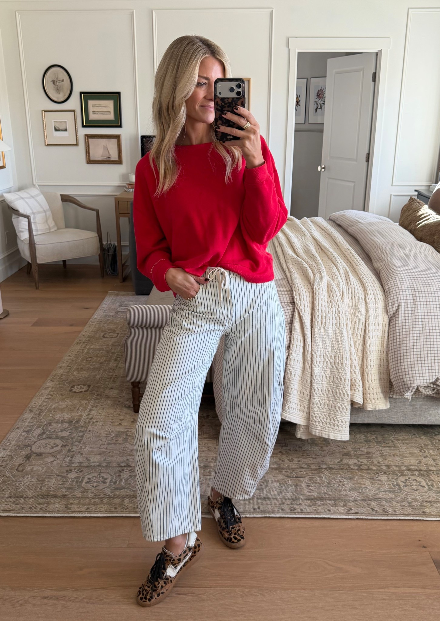 Comfy and cute. My favorite kind of fit. 