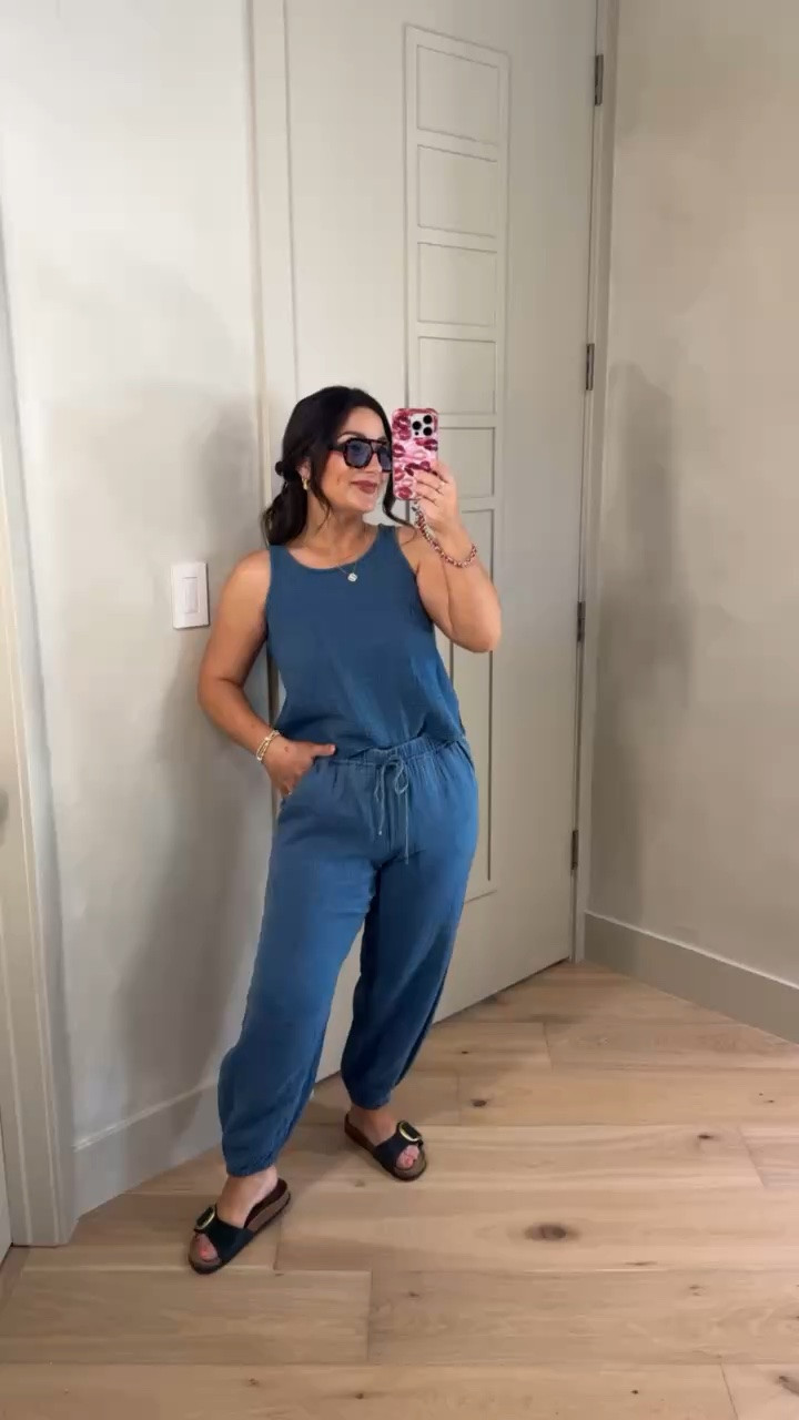 40% off all gap items! Wearing a size XS in top and small petite in pants! 

Petite | petite outfit | travel outfit | lounge | comfy set 
Follow @mimipluswill  for more!

#LTKmomlife #LTKSaleAlert #LTKPetite