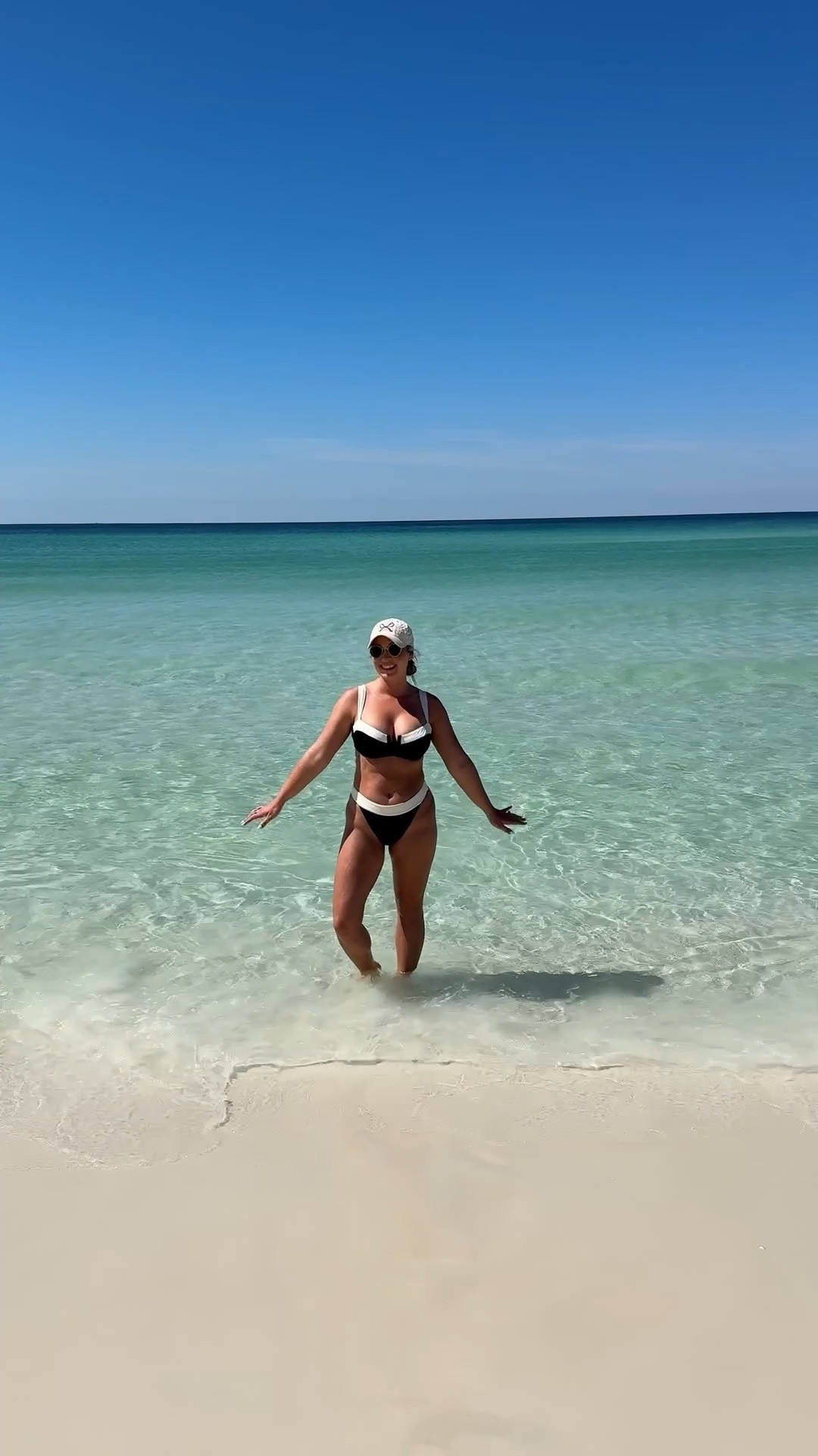 Swimsuit of the day. Size large bottoms and VV top 

#LTKSummerEdit #LTKMidsize #LTKSwim