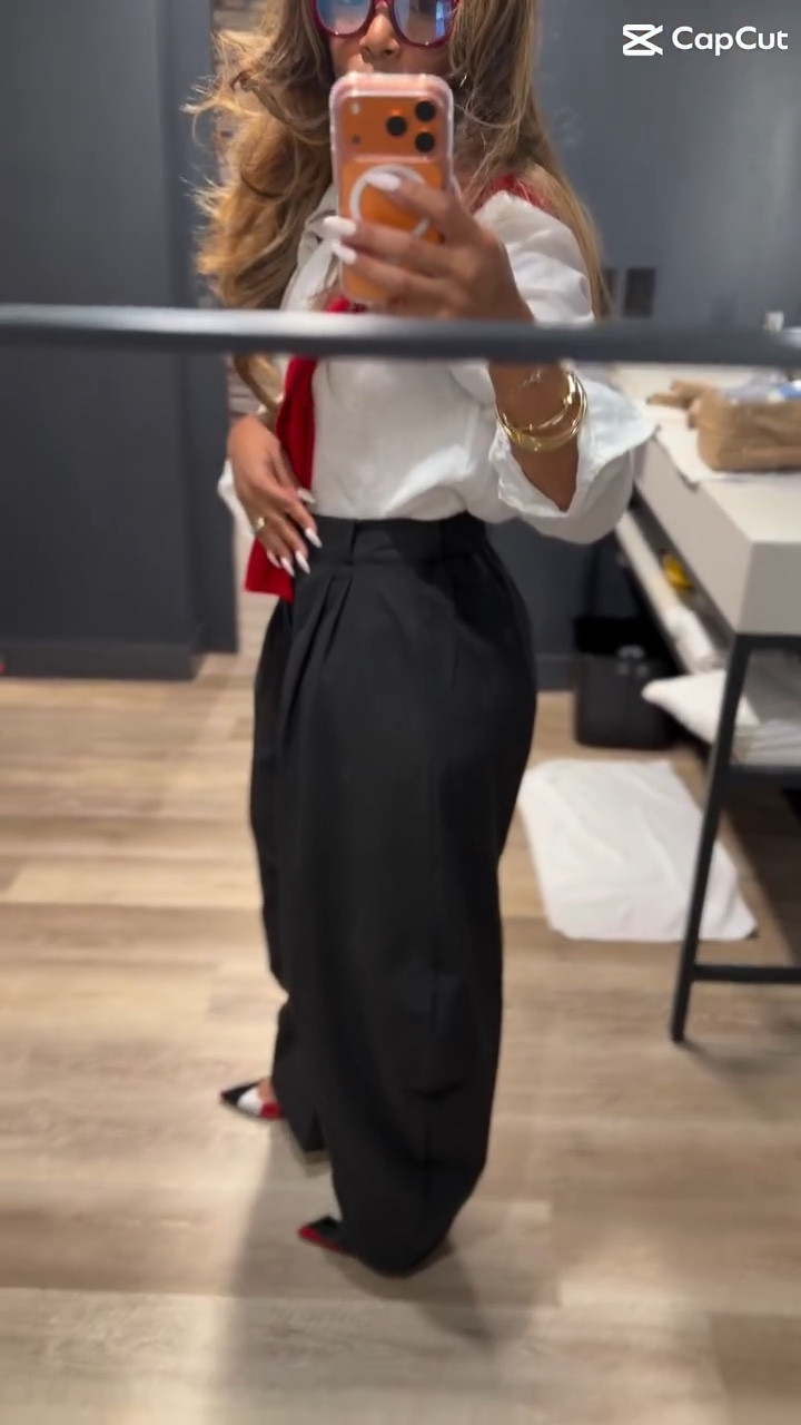 Effortlessly elevated 🤍
Crisp white linen, structured black barrel slacks, and a pop of red draped just right—because sometimes the simplest pieces make the strongest statement. Polished, intentional, and just a little bold ❤️✨ Comment “Shop” for links 💁🏽‍♀️ #ootd #styleinspo #fashionover40

#LTKgrwm #LTKootd #LTKOver40