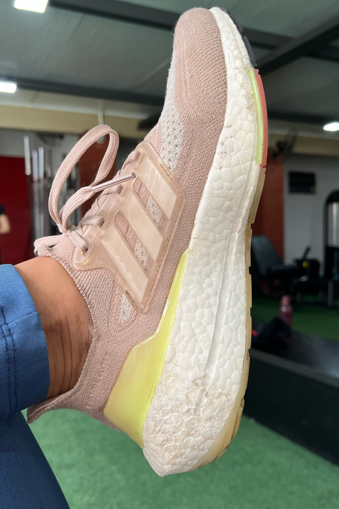 Meu tênis a mais de um ano. Perfeito para corrida, funcional, musculação. 

#LTKbrasil #LTKfit