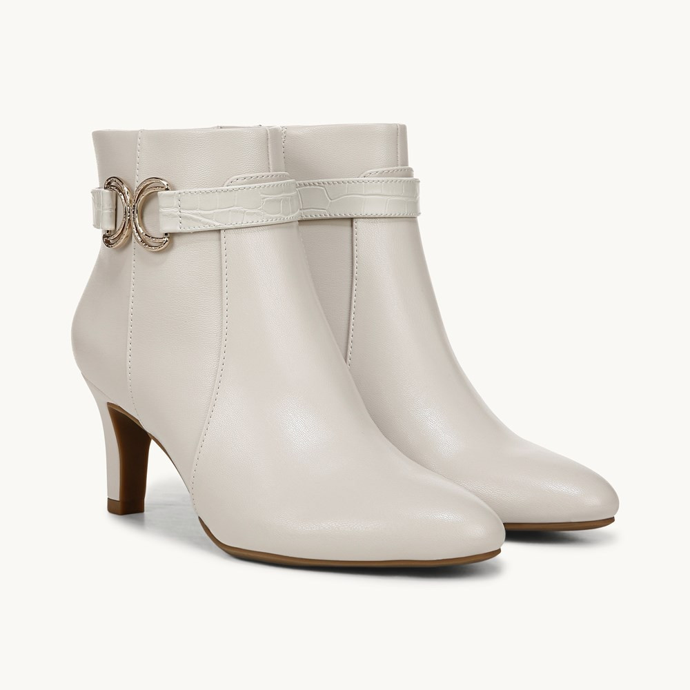 Guild 2 Ankle Bootie | LIfeStride