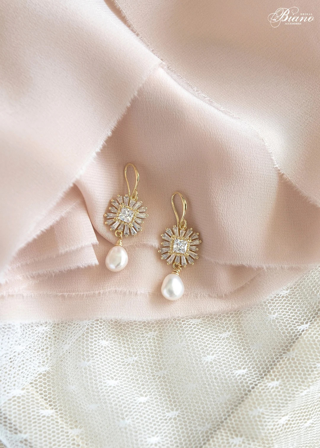 Pearl drop earrings, Bridal peal earrings, Crystal bridal earrings, Gold/Silver wedding earrings,... | Etsy (US)