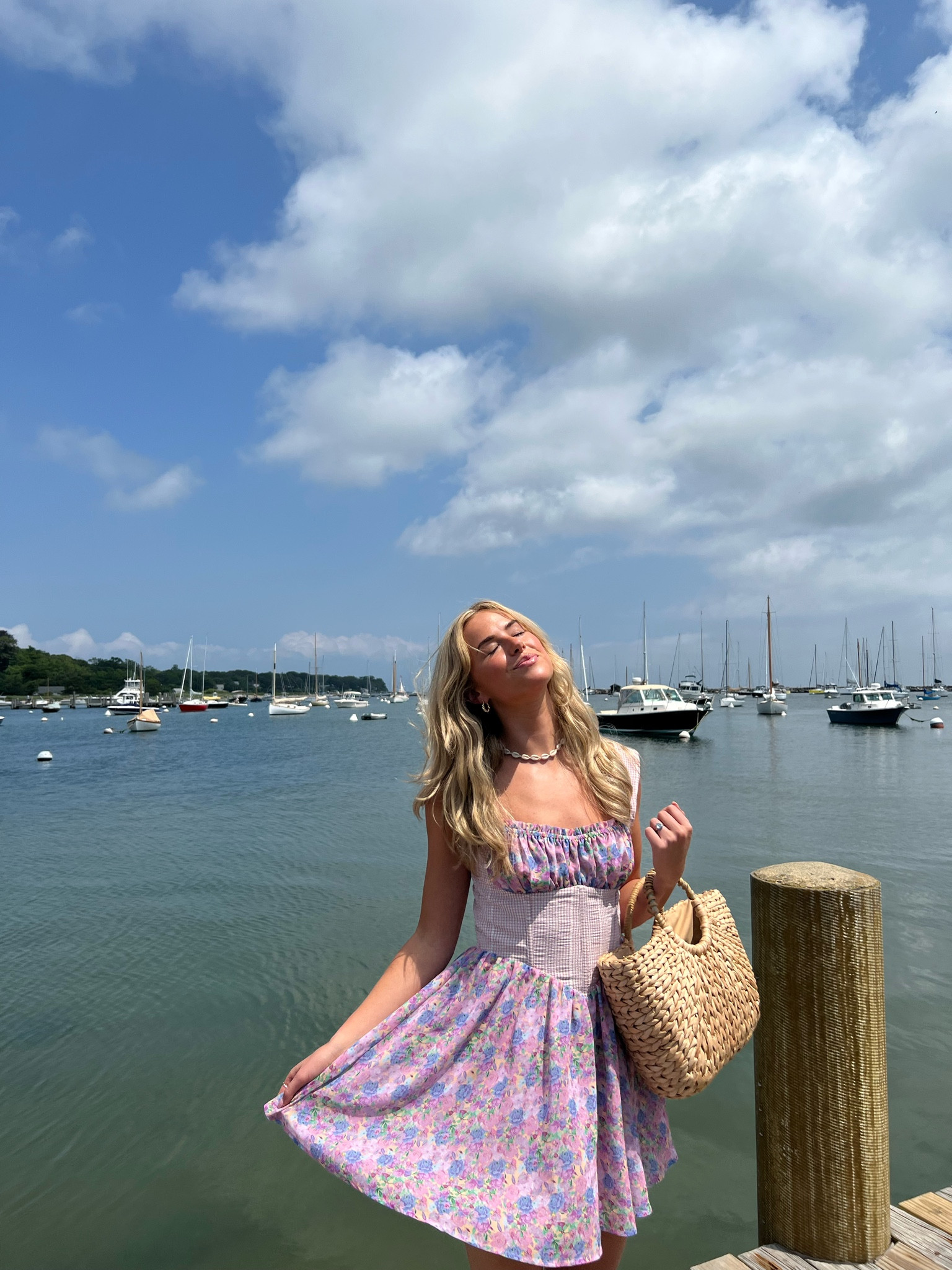 Obsessed with the For Love and Lemons dress 💗