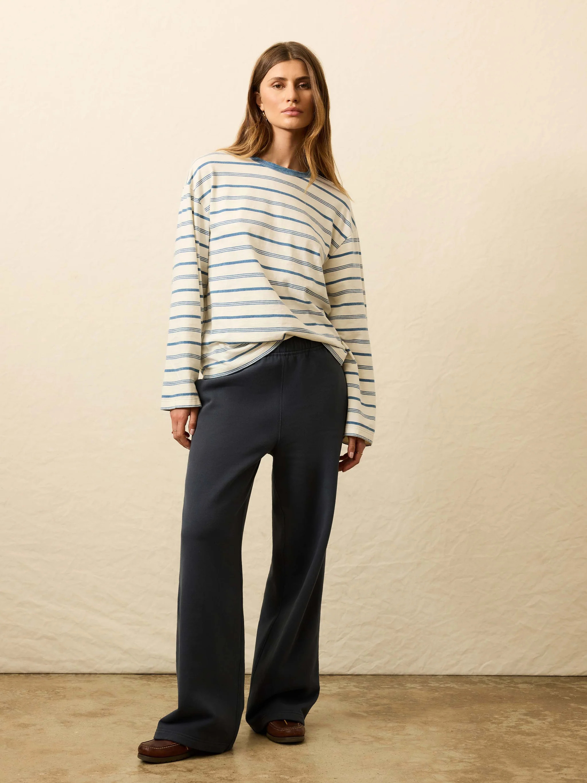 High Standard Fleece Wide Leg Sweatpant - Blue Nights | Faherty