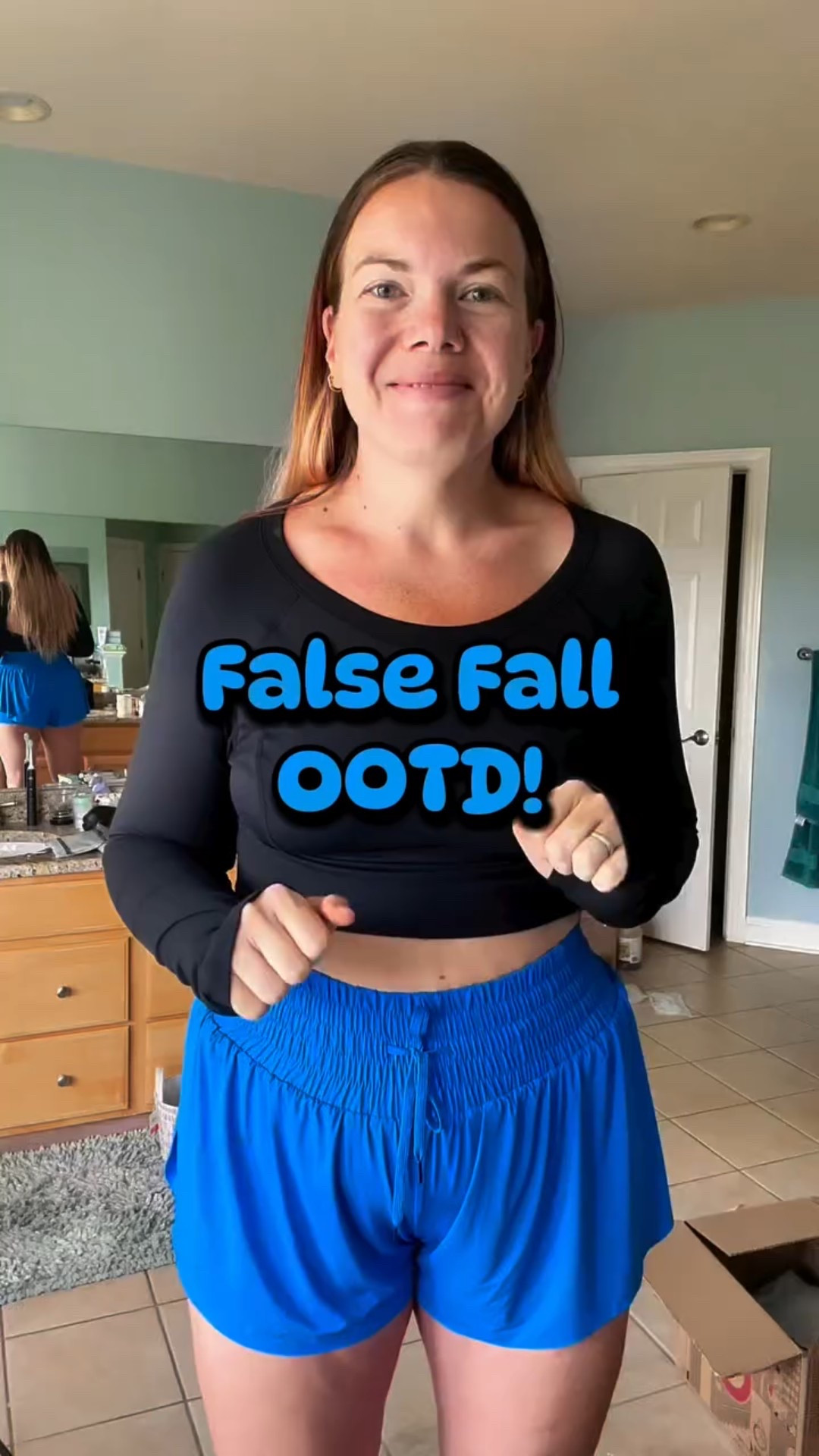 The first long sleeve & shorts combo of the season hits SO HARD. 🙌🙌

#grwm #ootd #greasyhairstyle #falsefall #braidwithme