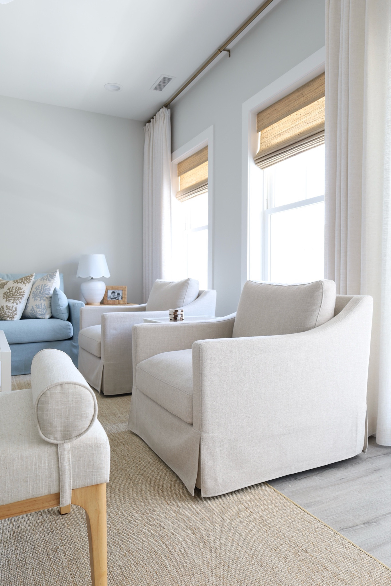 Target Studio McGee, upholstered swivel chair back in stock

#LTKHome #LTKSaleAlert #LTKOver40