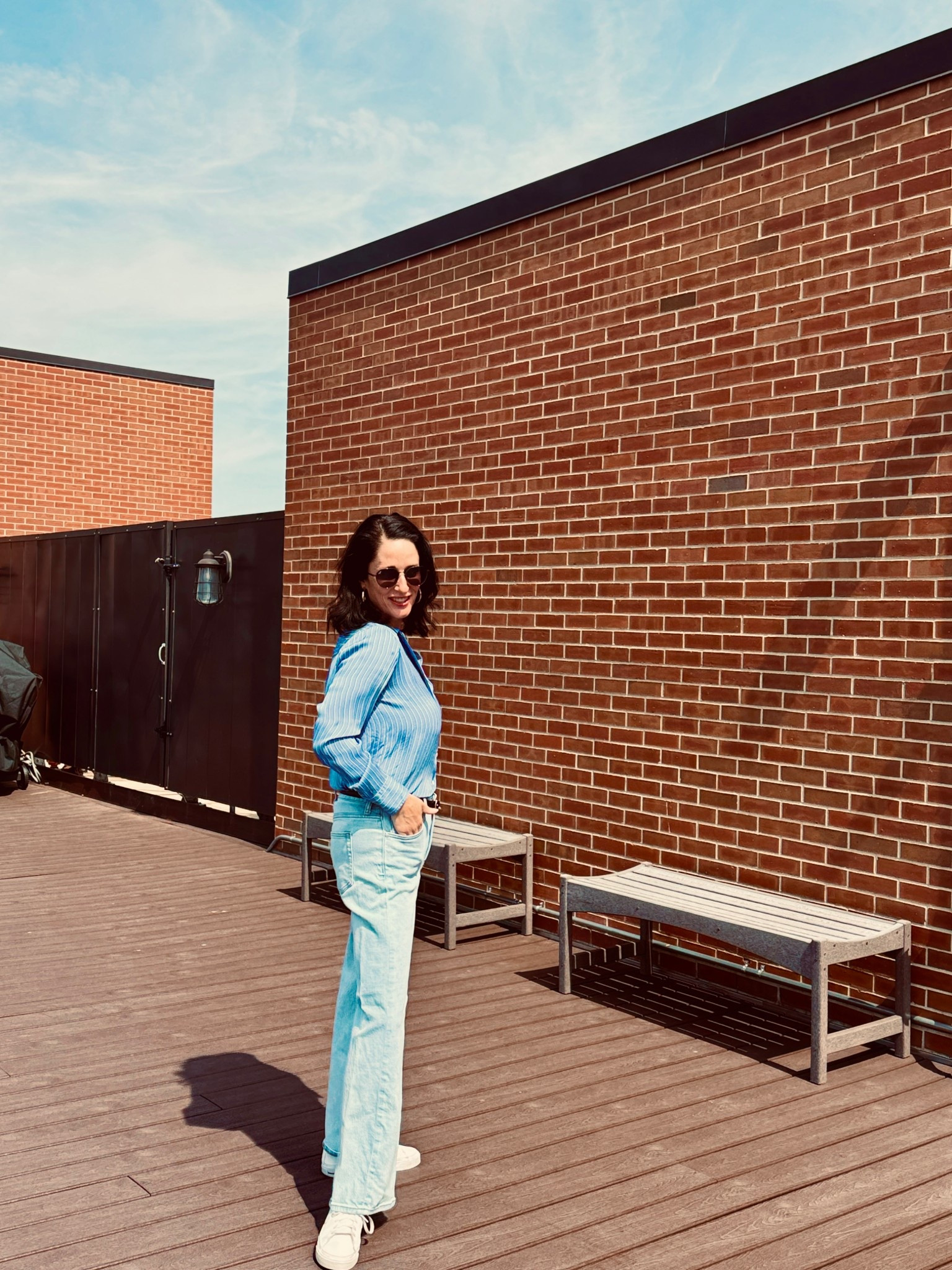 Fall Fashion that’s Quince coded. The quince relaxed jeans are my ultimate fave wide leg jeans! Paired with a quince washable silk blouse and simple accessories. Fall, yet chic! 

#LTKOver40 #LTKFindsUnder50 #LTKStyleTip