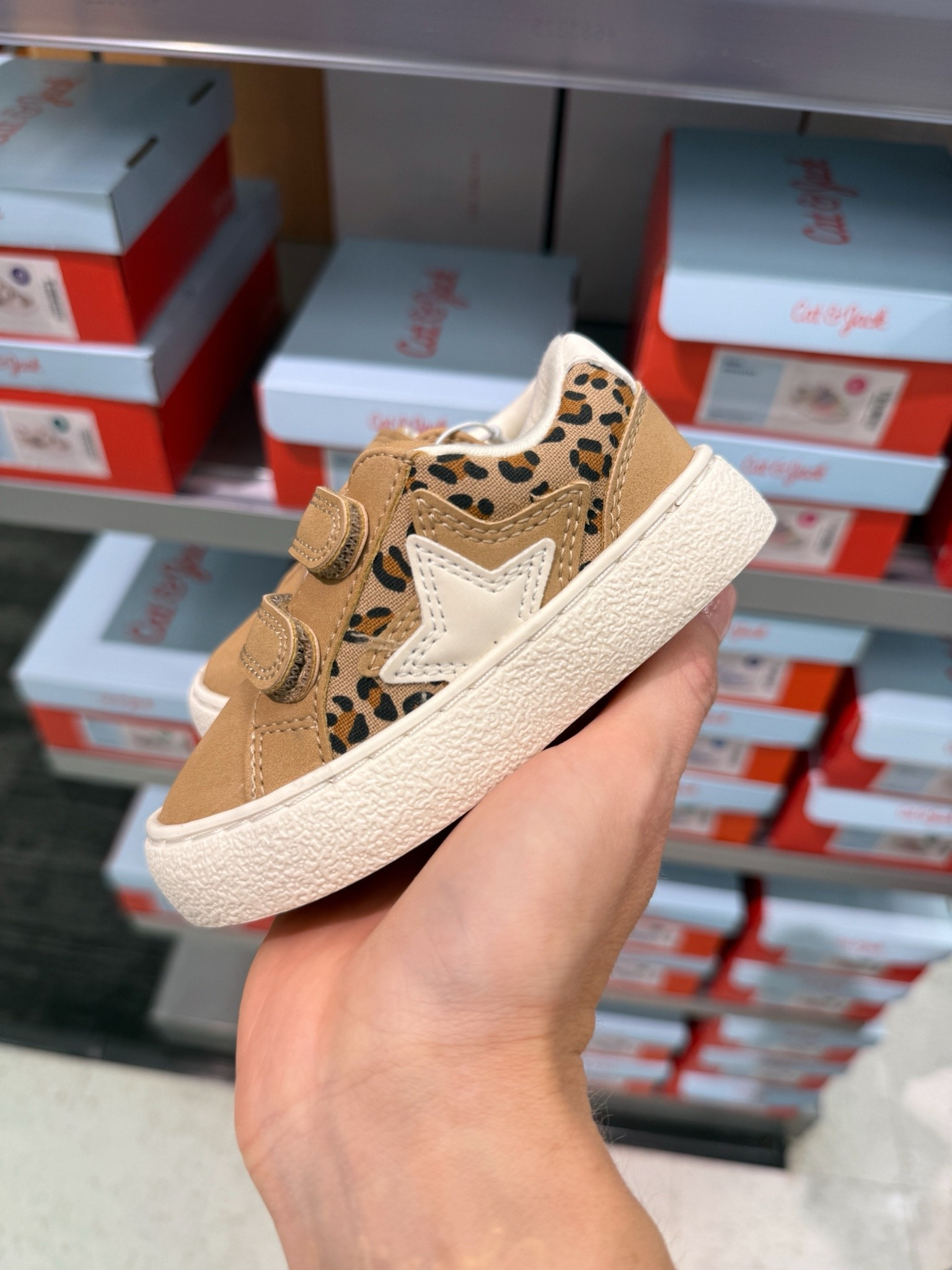 Toddler sneakers

#LTKSeasonal #LTKKids