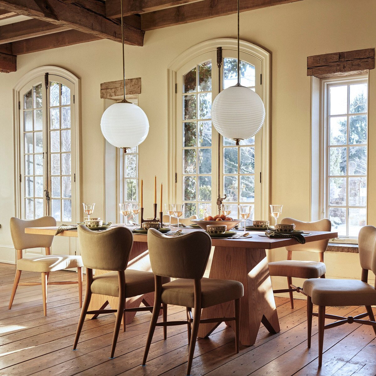 Pierce & Ward Curved Back Dining Chair | West Elm (UK)