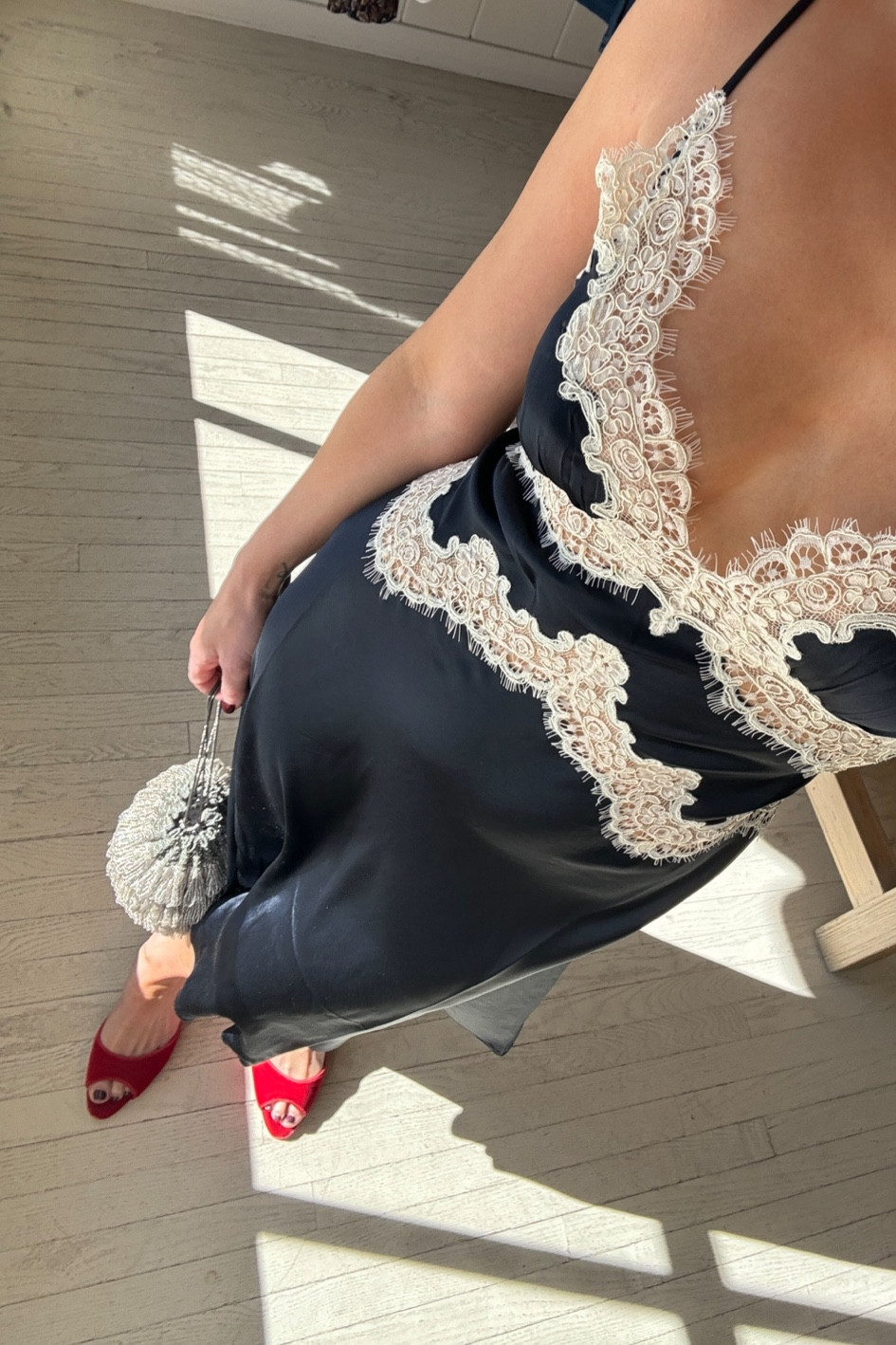 DOÉN - Holiday Dress 
Holiday, holiday dress, navy dress, Christmas outfit, winter outfitt

#LTKHoliday #LTKGiftGuide #LTKSeasonal