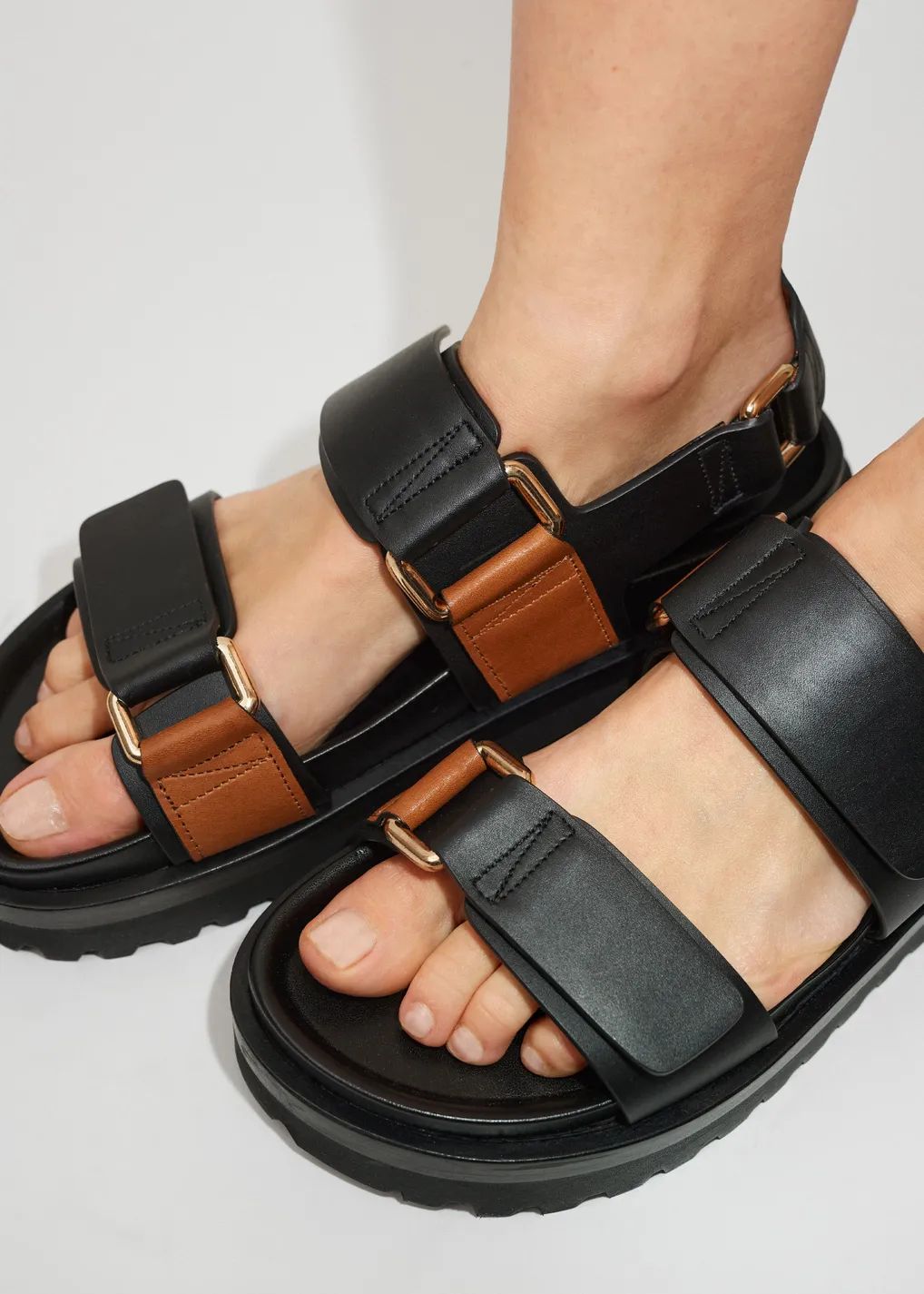 Velcro Footbed Sandal | ME + EM