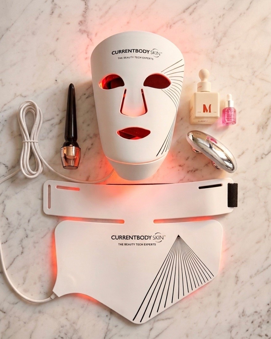 No botox. No professional treatments in years. Just these 5 tools used consistently for 2 years.

Comment SHOP below for my full at-home protocol and all discount codes 👇

Each one does something different and together they address lifting, texture, scars, discoloration, fine lines and skin quality. I'll break down each one in detail over the coming weeks.

#AtHomeSkincare #NoBotoxAlternative #skincaredevices #AntiAgingRoutine #SkinWithoutBotox