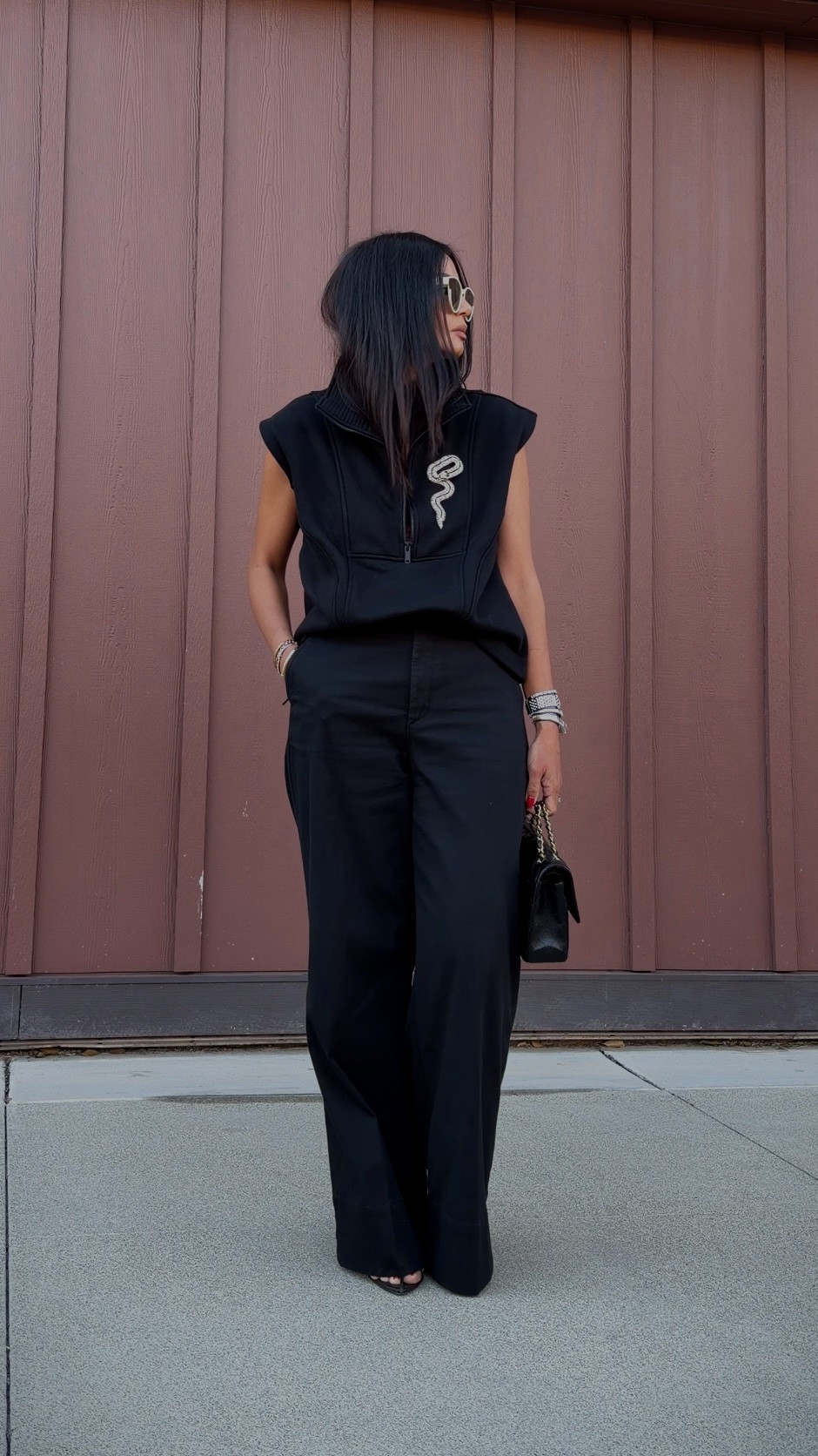     A little sport, a lot of polish. Wearing my true size (M) in the wide leg pants. Sized up to L in the fleece half zip. Brooch is vintage.

#LTKmomlife #LTKootd #LTKOver40