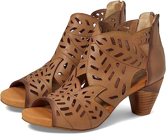 Spring Step L'Artiste Women's Icon Sandals | Amazon (US)