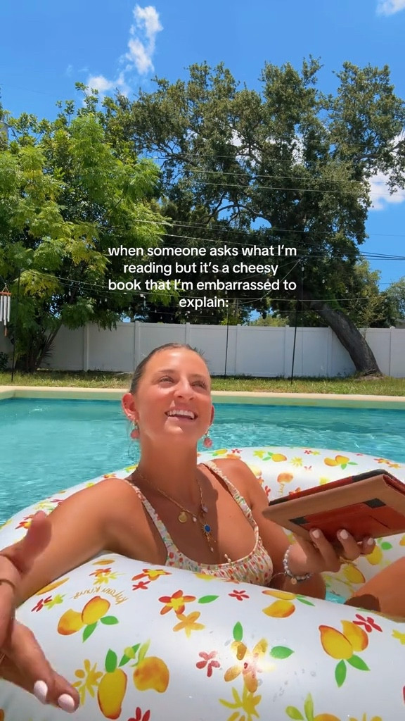 pool day necessities: a good bikini, floatie and my kindle:) 

swimsuit, bikini, pool float, beach outfit, summer outfit

#LTKSwim #LTKVideo #LTKSeasonal