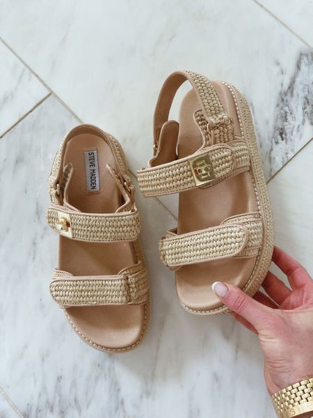 Best seller platform sandals 