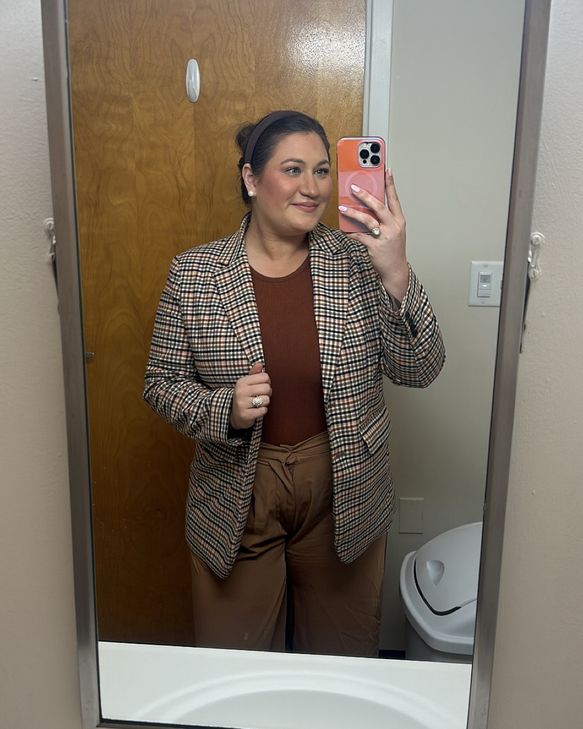 Brown workwear look 

#LTKmidsize #LTKworkwear