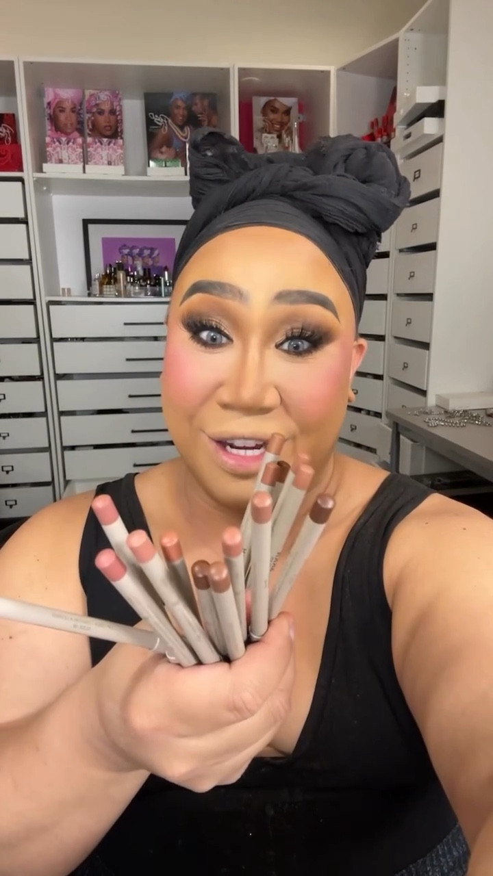 Let’s try Kim Kardashian’s Skkn lip pencil liners! 15 nude shades at an amazing price point! 

#LTKVideo #LTKFindsUnder100 #LTKBeauty