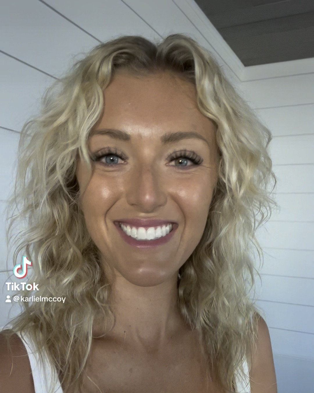 The power of a good lash! Wearing my favorite Flutter Habit lashes that can last 7-10 days and cuts your getting ready time in half. You can wear them in the water too making them a great choice for vacations and lounging by the pool all summer long. Make sure to grab their black lash adhesive too! 

#LTKVideo 

#LTKStyleTip #LTKBeauty