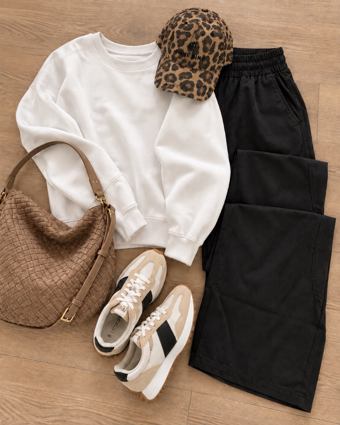 Classic combo perfect for running errands weekends and mom life! #falloutfit #casualoutfit #momstyle #sneakers alot of Amazon!

#LTKootd #LTKmomlife #LTKOver40