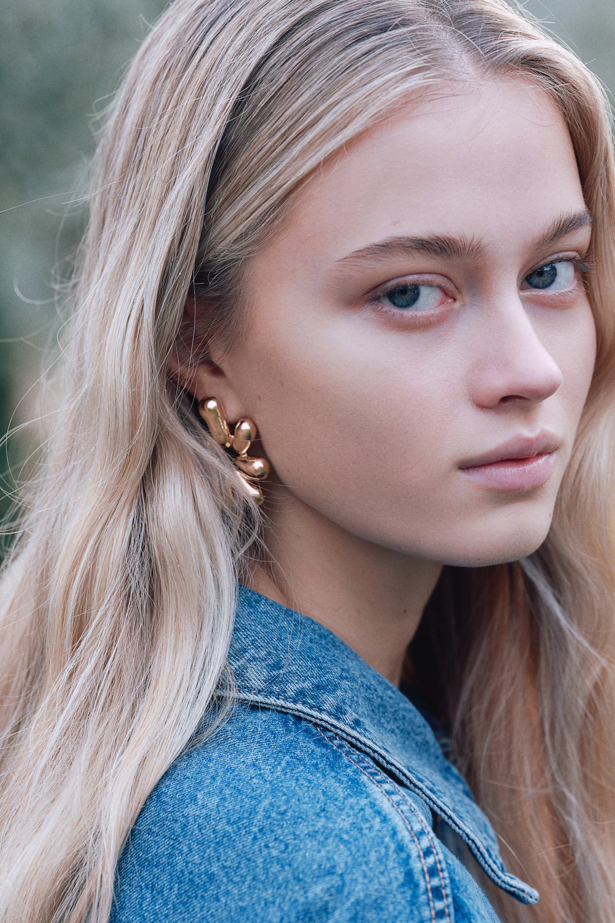 Flower-Shaped Earrings - Gold-colored - Ladies | H&M US | H&M (US + CA)
