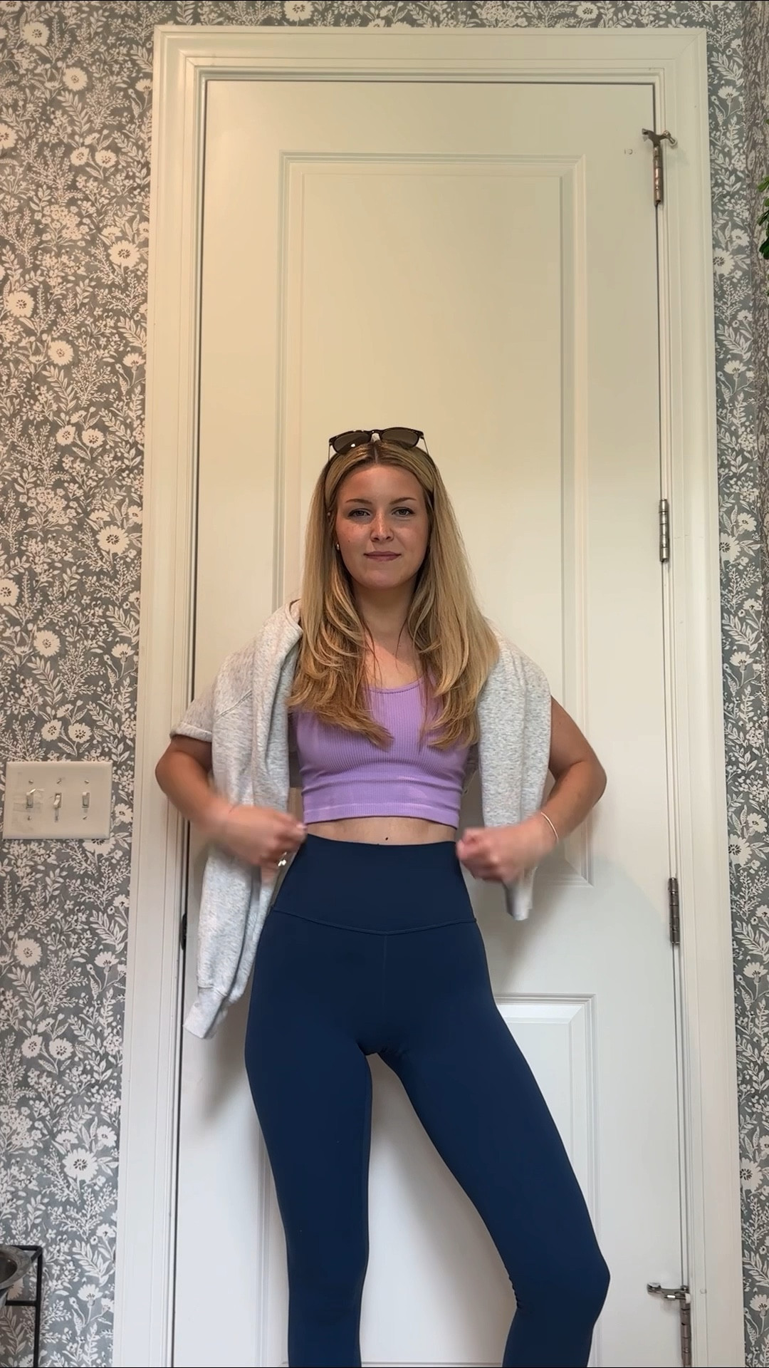 My favorite leggings at the moment are soo affordable. Wearing a size small in the leggings and sports bra 