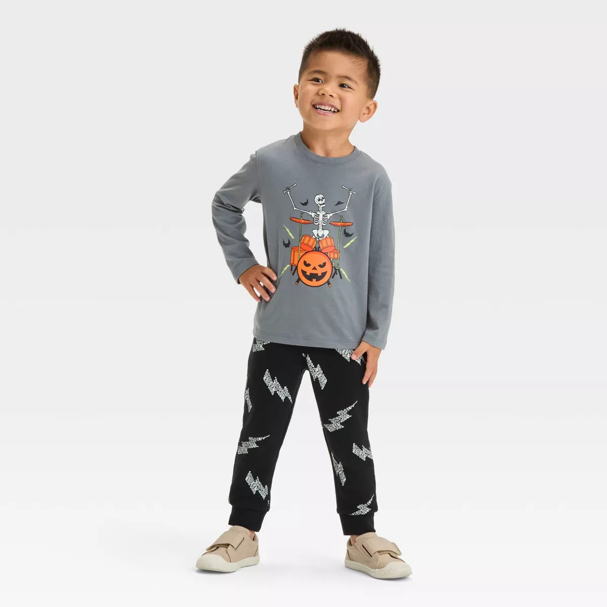 Toddler Boys' Skeleton Halloween Long Sleeve T-Shirt and Jogger Pants Set - Cat & Jack™ Gray | Target