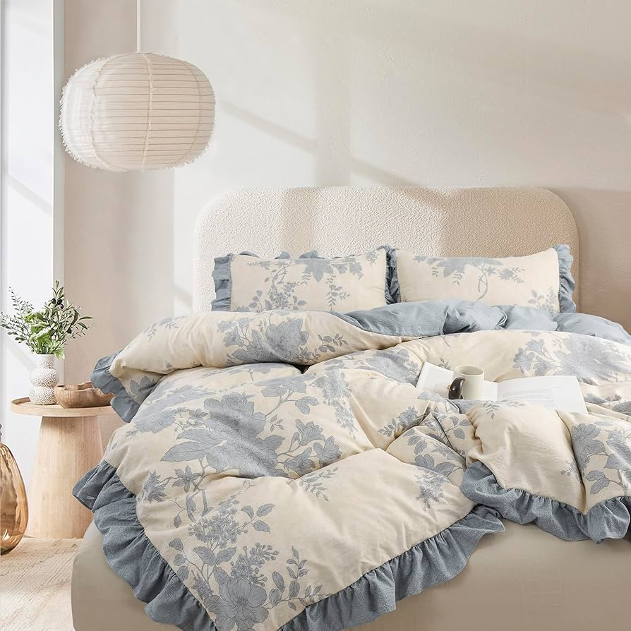 Oli Anderson 3 Piece Floral Comforter Set, Vintage Botanical Print Bedding Set, Farmhouse Lightwe... | Amazon (US)