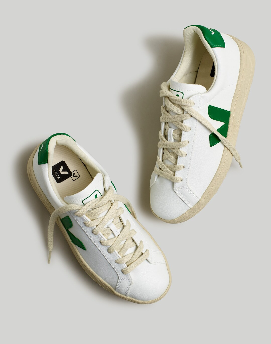 Veja&trade; Vegan Leather Urca Sneakers | Madewell