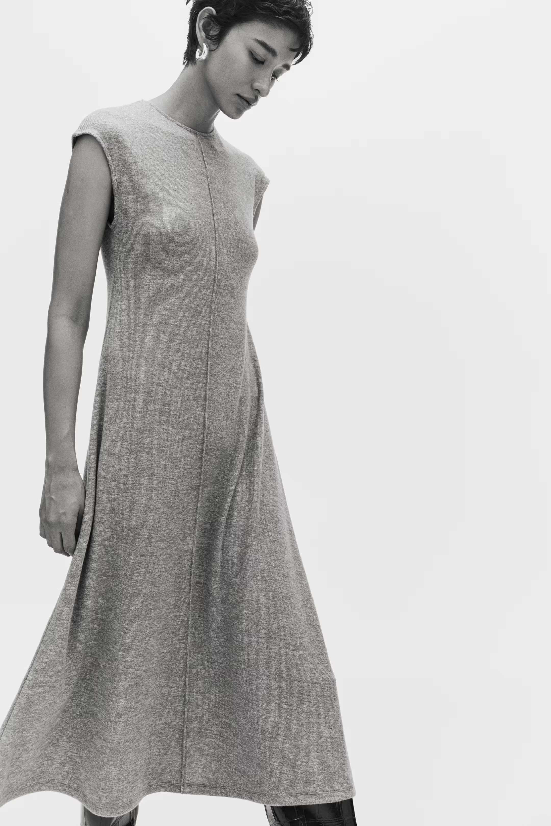 Cap-Sleeved Jersey Dress | H&M (US + CA)