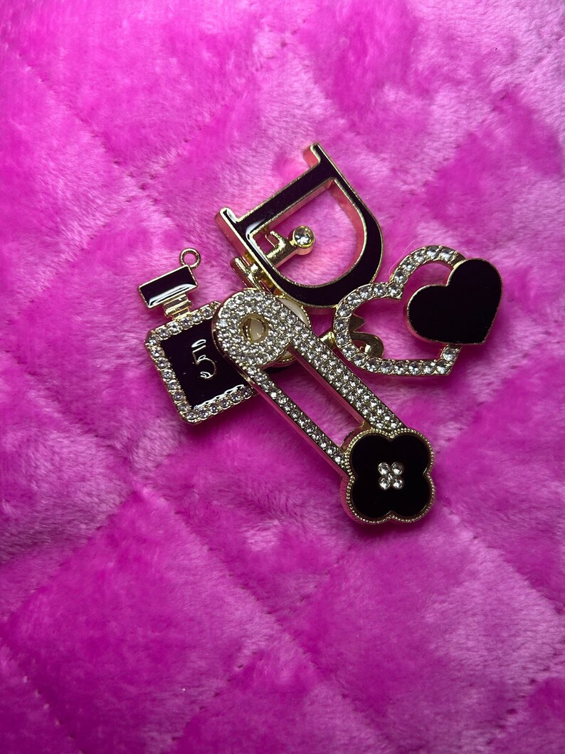 Black & Gold Croc Charms - Etsy | Etsy (US)