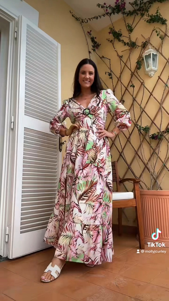 use code MOLLYJ20 for 20% off! The perfect vacation dress!! Wearing a size small! 

#LTKwedding #LTKtravel #LTKunder50