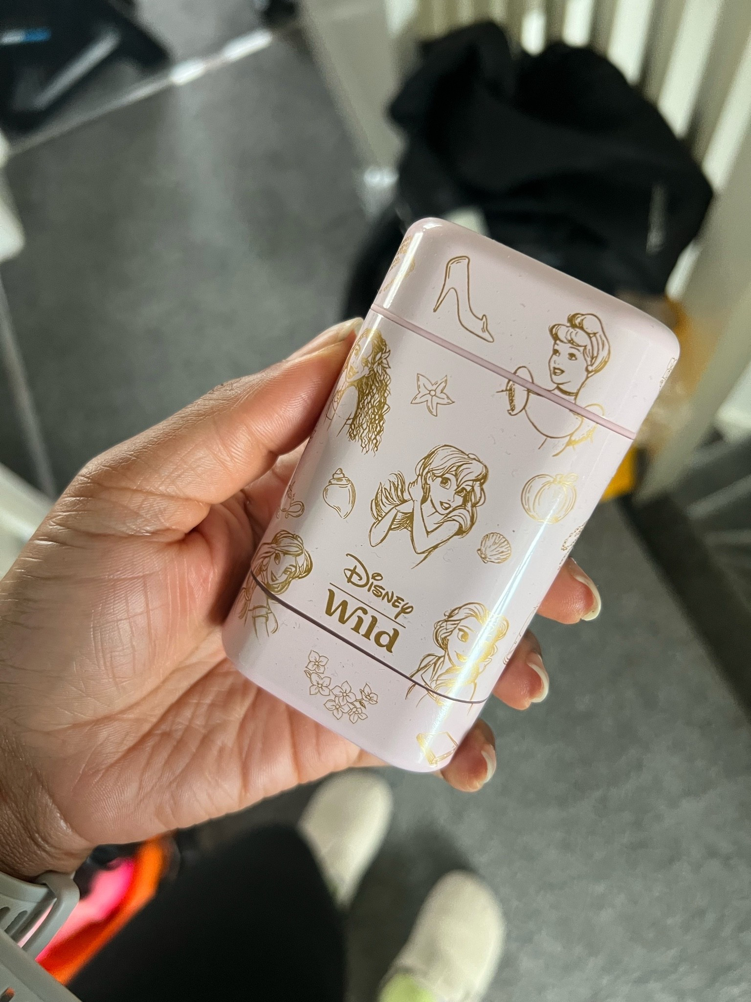 Wild just launched their Disney collection - this is the Disney Princess stick deodorant case 🤩 shop via LTK or go direct and my code ELLE2025 gets you at least 20% off 🙌🏾 they also have roll on versions aaaaand you can choose between deodorant or antiperspirant

#LTKsummer #LTKuk #LTKbeauty
