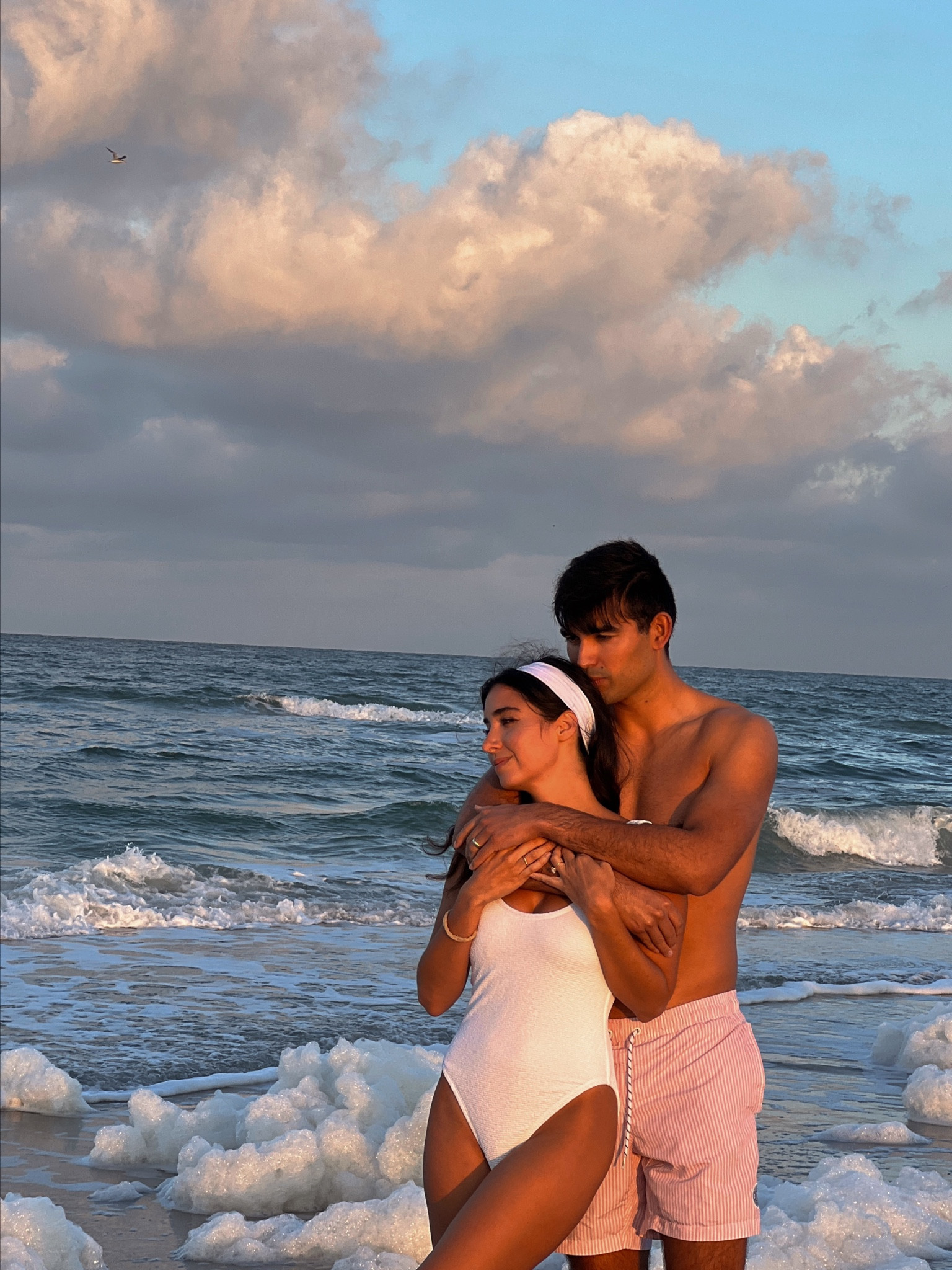 Obsessed with this under $50 crinkle one piece suit! It’s not see through, super comfy and adorable! ☁️☁️☁️

Bikini
Swimwear
Beach
Vacation

#LTKunder50 #LTKunder100 #LTKswim