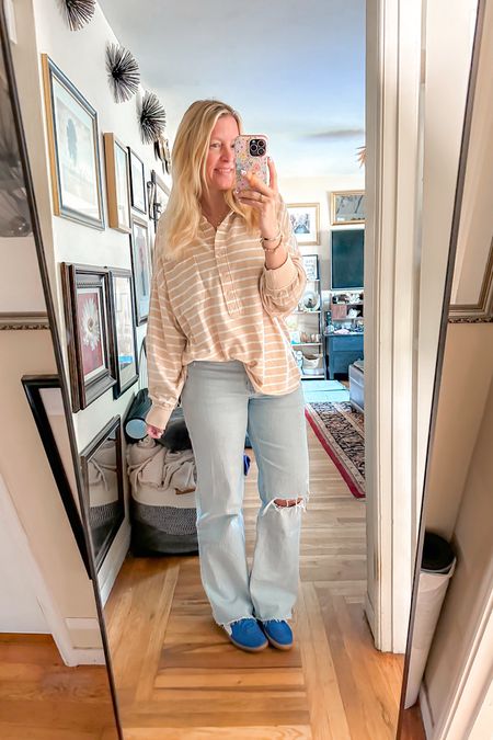 Simple, comfy, casual look! Love these shirts from aerie! 

top xl
jeans 30 long 
shoes 8



#LTKStyleTip #LTKOver40 #LTKShoeCrush