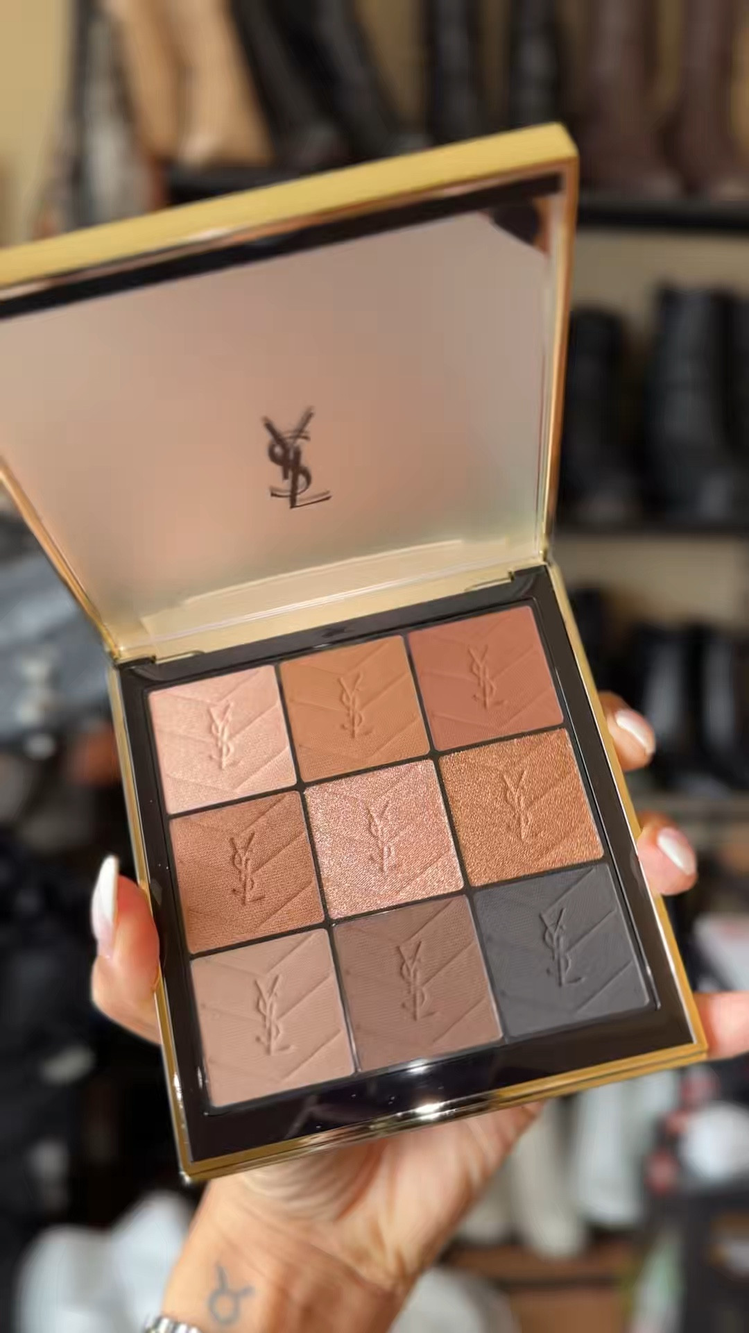 This is how I’ve been getting that naturally polished makeup look… without overdoing it. ✨

The difference isn’t using more product—it’s using buildable, high-pigment shades that layer seamlessly and create dimension without feeling heavy.

I used the @YSL Beauty Couture Eye Clutch (limited edition) to build this look—soft base, structured crease, subtle depth, and just enough shimmer to catch the light in the right places. Finished with the Lash Clash mascara for that lifted, defined finish.

It’s one of those palettes that does the work for you.

Linked on my ShopMy + LTK if you want to recreate the look before it sells out. ✨

YSL beauty, couture eye clutch palette, neutral eyeshadow tutorial, luxury makeup routine, natural glam makeup, buildable eyeshadow, everyday luxury beauty, high pigment eyeshadow, soft glam tutorial

#YSLBeauty #LuxuryMakeup #SoftGlam #MakeupRoutine #BeautyReels