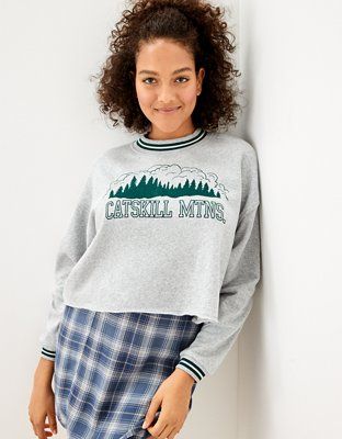 AE Fleece Oversized Sweatshirt | American Eagle Outfitters (US & CA)