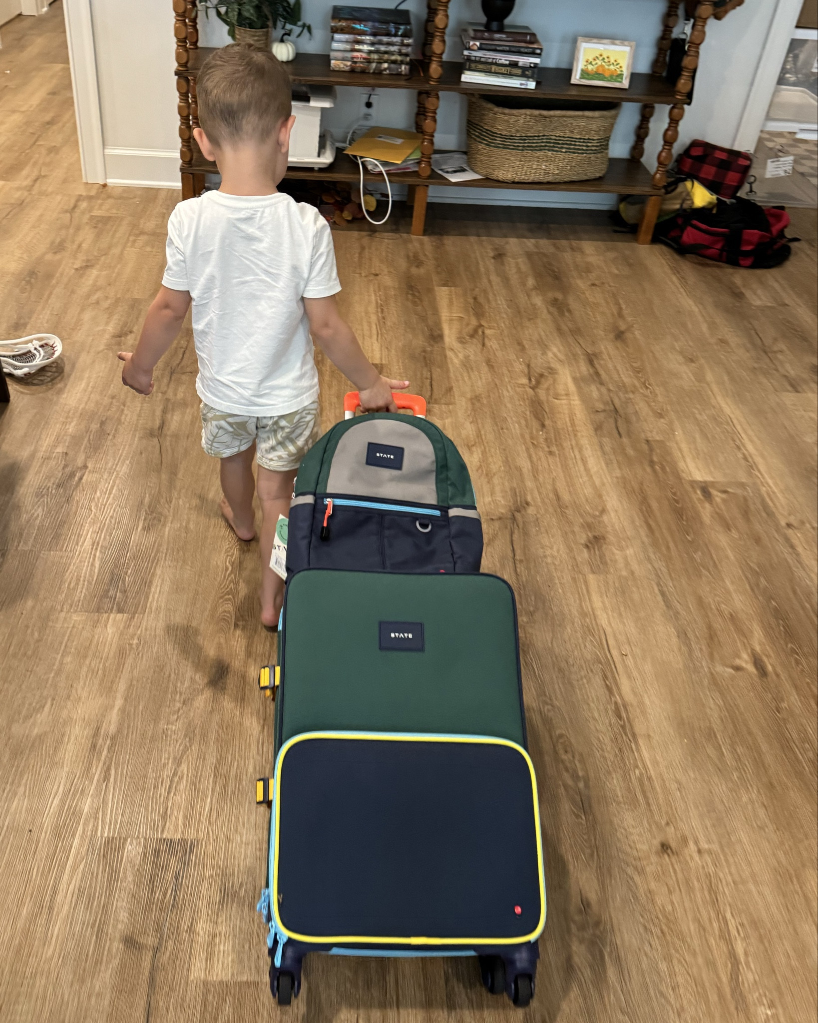 Best kids luggage!!! & backpacks 